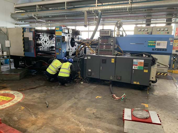 1800注塑机拆装维修搬运项目